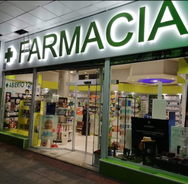 fachada de la farmacia